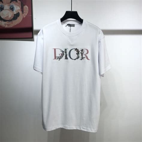 dior t shirt mit blumen|T.